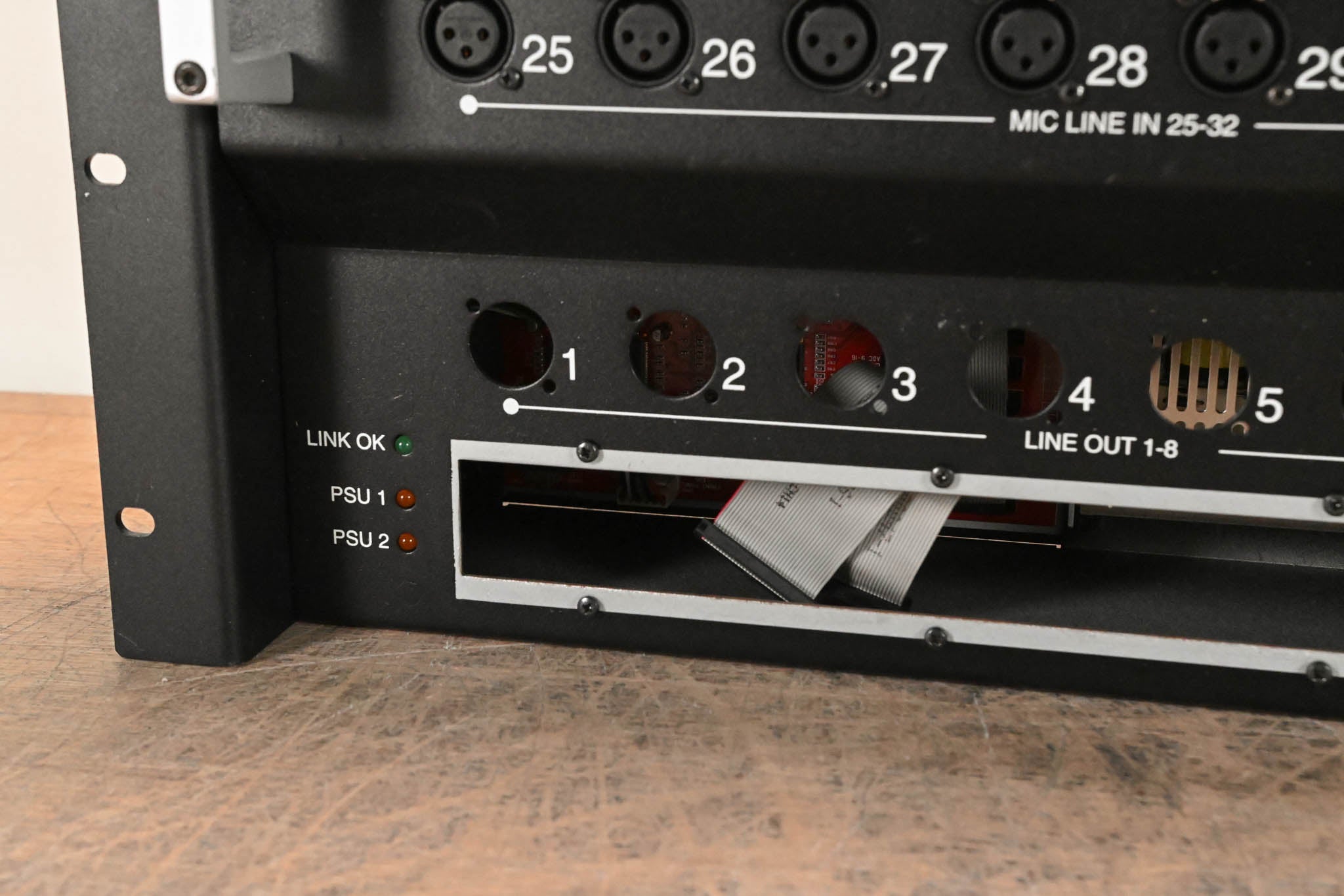 DiGiCo D-Rack 32-in Cat 6 Analog I/O Stage Box